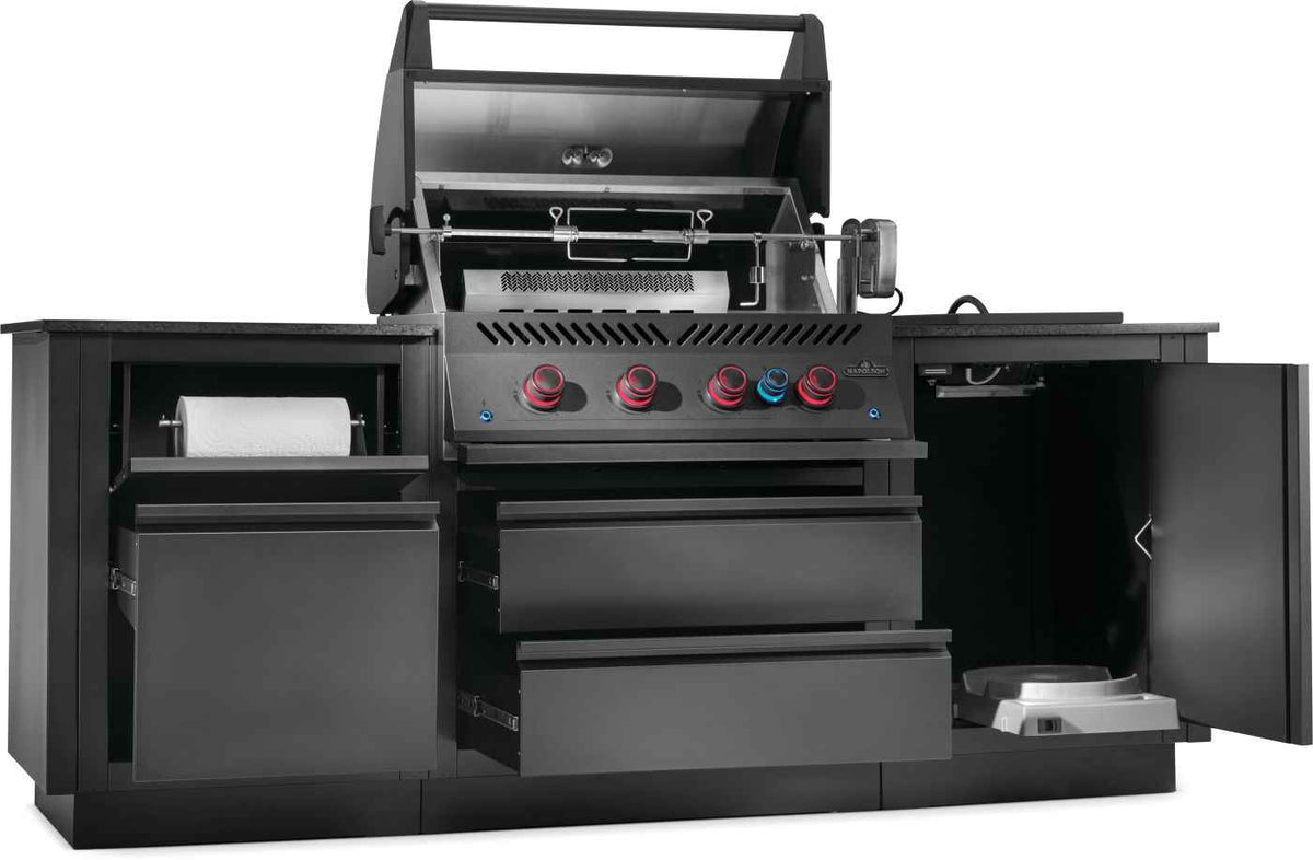 OASIS® Outdoor Kitchen Kit, Built-in 700 Series 32 with Stainless Steel Countertops