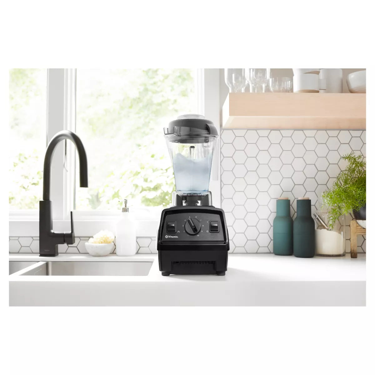Vitamix Explorian Series E310 10 Speed Blender