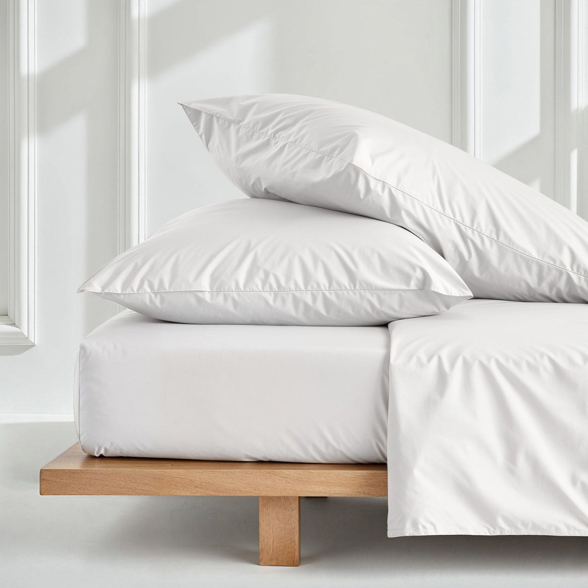 Luxe Australian Sateen Bedding Bundle - Italic Hotel-Grade Cotton