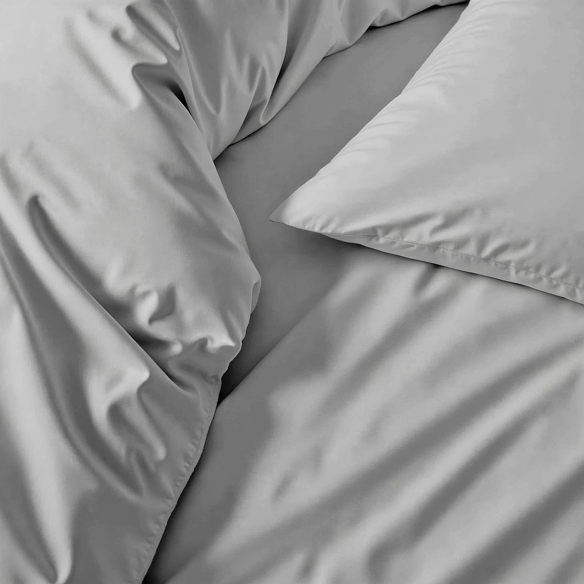 Luxe Australian Sateen Bedding Bundle - Italic Hotel-Grade Cotton