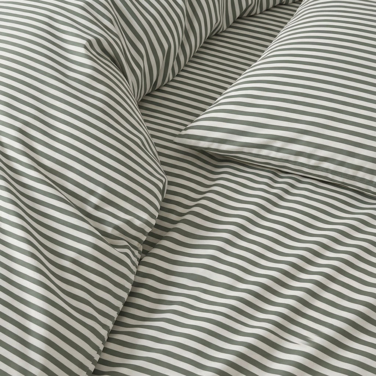 Luxe Australian Sateen Bedding Bundle - Italic Hotel-Grade Cotton