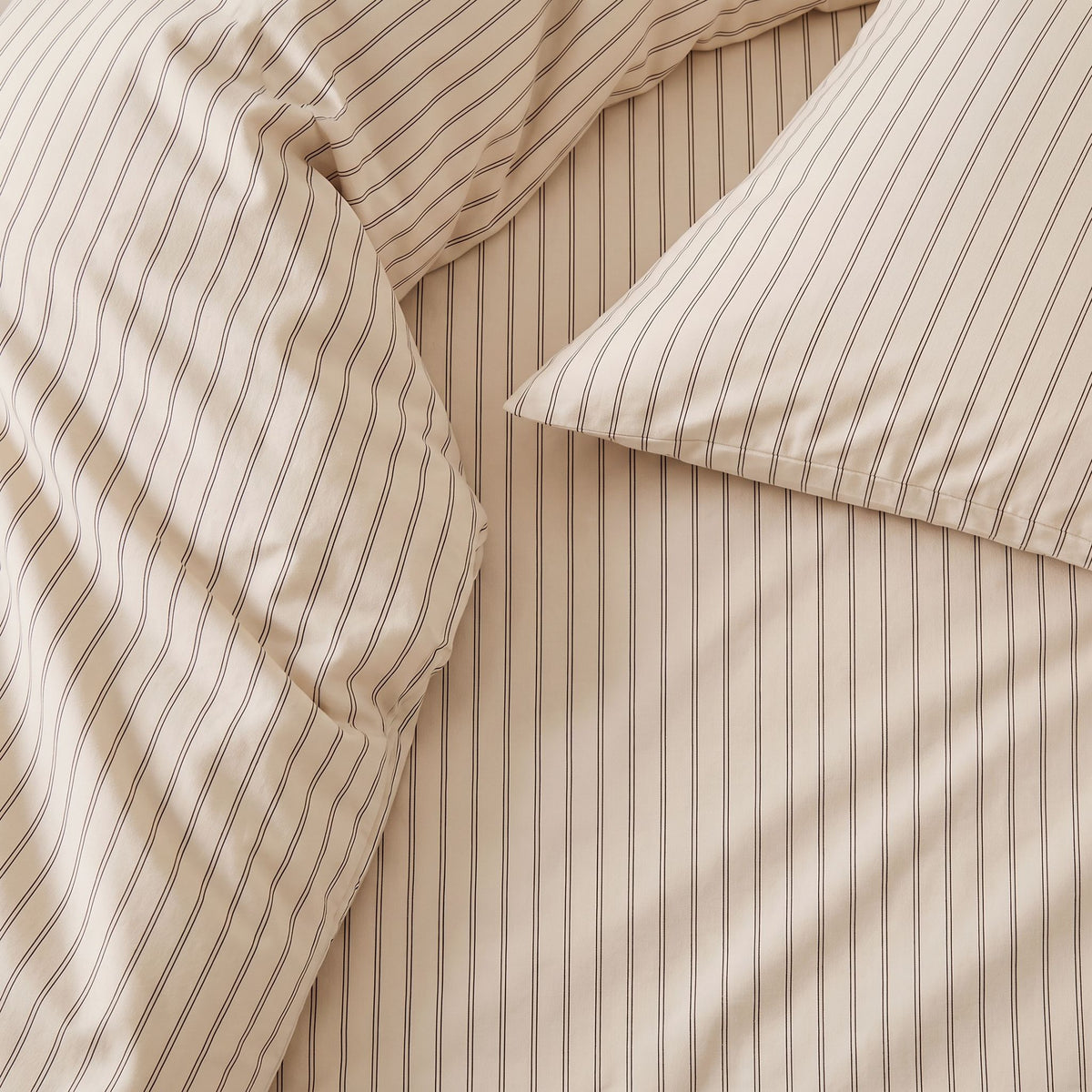 Luxe Australian Sateen Bedding Bundle - Italic Hotel-Grade Cotton
