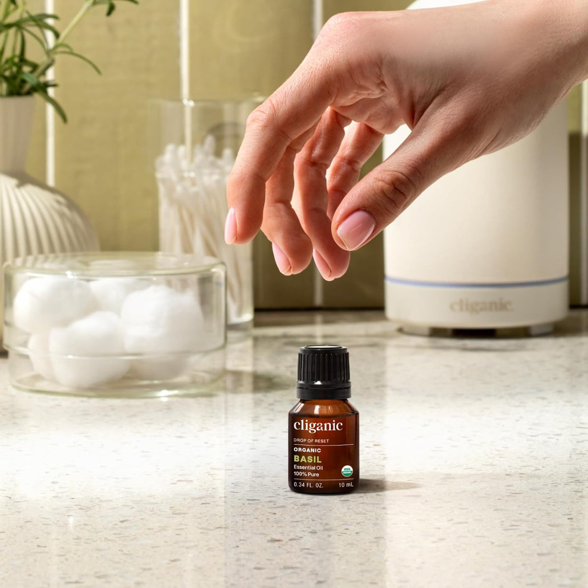 Organic Basil Essential Oil for Diffuser, 100% Pure 0.33 Fl Oz